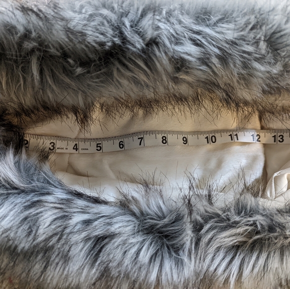 Like New INTL d.e.t.a.i.l.s White Longer Winter Coat Sz XL - Picture 14 of 16